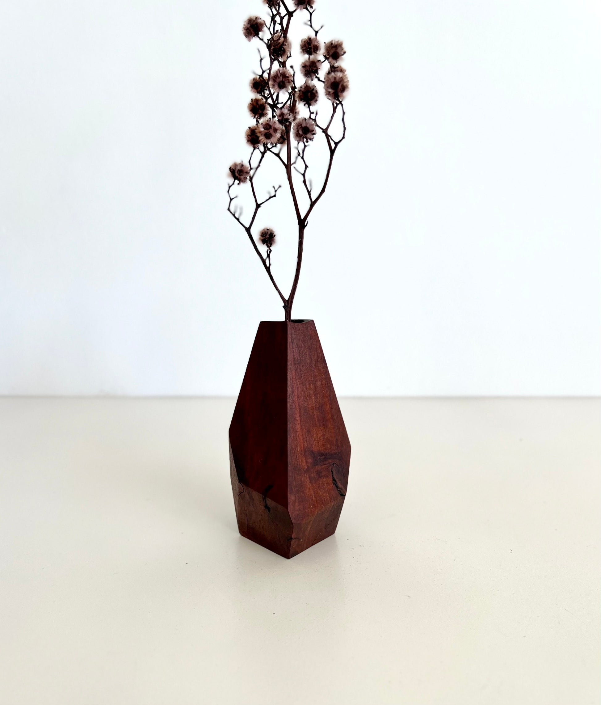 Wooden Vase, Flower bud vase, Housewarming gift, Stick vase, Dried flowers, Gift for her, Table centrepiece, Birthday gift, Modern vase