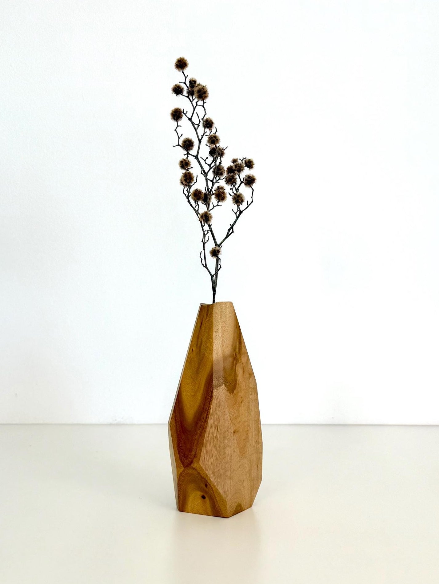 Wooden Vase, Flower bud vase, Housewarming gift, Stick vase, Dried flowers, Gift for her, Table centerpiece, Mother's day gift, Modern vase.