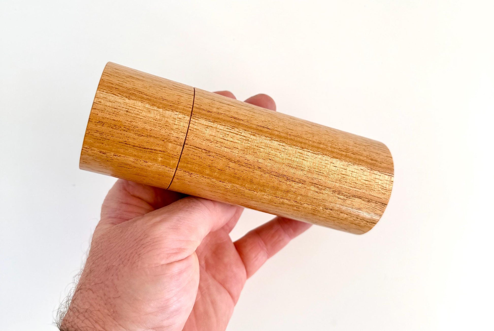 Cape Lilac Pepper Grinder Set, Modern Ceramic Salt Mill