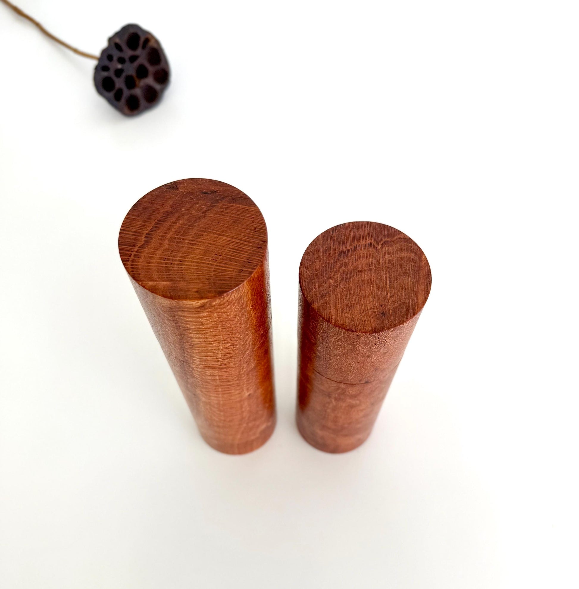 Birdseye Banksia Pepper Grinder Set, Modern Ceramic Salt Mill