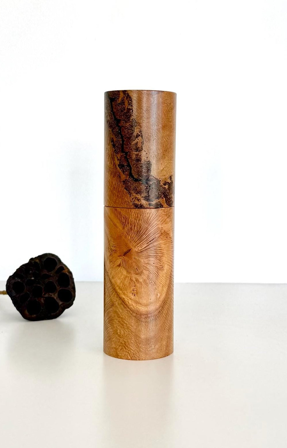 River Banksia Feature Pepper Grinder , Modern Ceramic Salt Mill