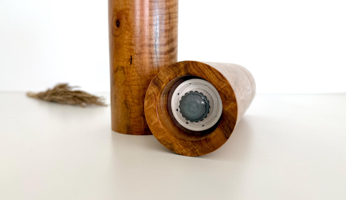 Curly Wandoo Pepper Grinder Set, Modern Ceramic Salt Mill
