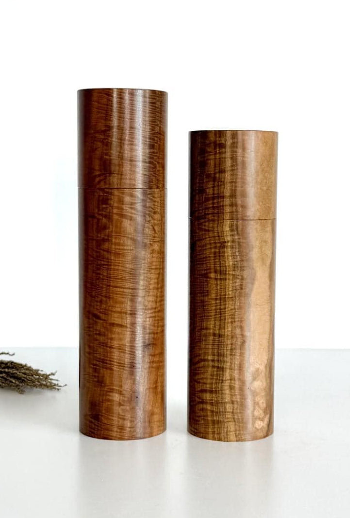 Curly York Gum Pepper Grinder Set, Modern Ceramic Salt Mill