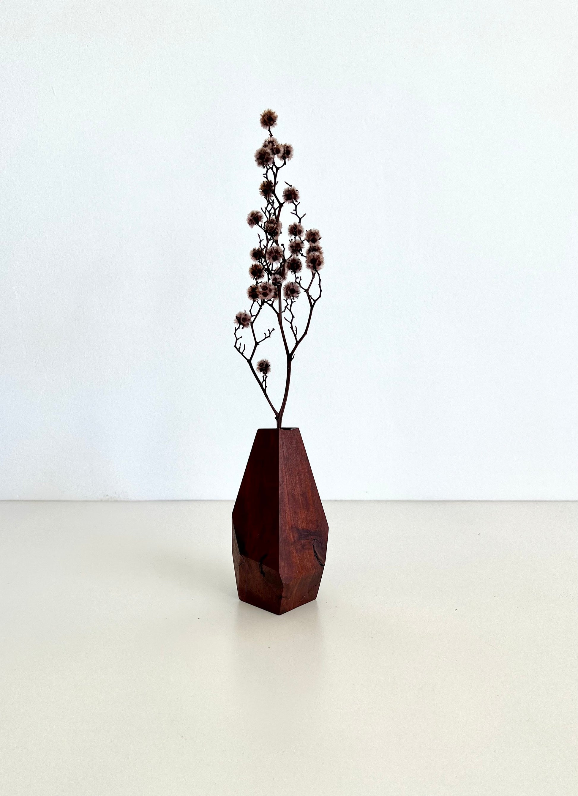 Wooden Vase, Flower bud vase, Housewarming gift, Stick vase, Dried flowers, Gift for her, Table centrepiece, Birthday gift, Modern vase